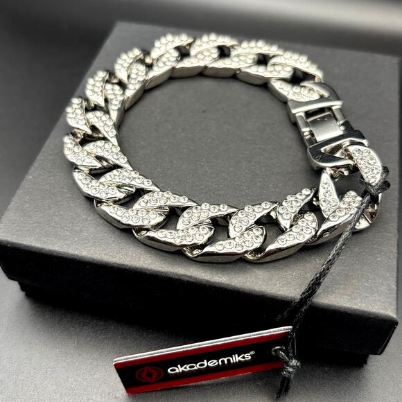 Akademiks Men’s Stainless Steel240 Cubic Zirconia Cuban Link Iced Bracelet NWT